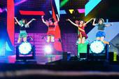 AMUZがRed Velvetと対面 K-POP Festival in Incheon 2014