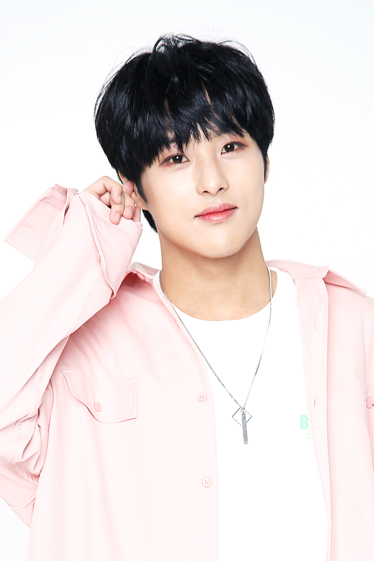 NIK_HYEONSU_ヒョンス